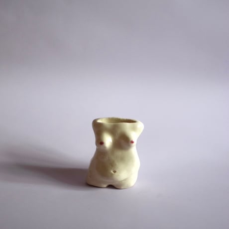 banryoku body flower vase
