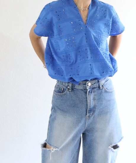 【MWEZI by ZURIsol 沖縄・宜野湾 アパレルショップ 通販】レディース 刺繍ボックストップス/ EMBROIDERU BOX TOP
