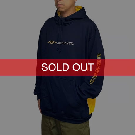 【USED】00's UMBRO AUTHENTIC Logo Hoodie Navy × Yellow