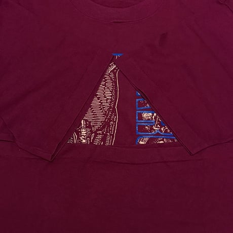【USED】90's Carcass “Heartwork” T-shirt Burgundy