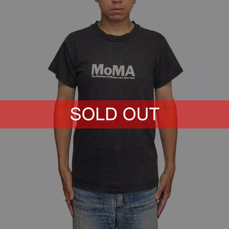 【USED】00's MoMA Logo Print T-shirt Fade Black
