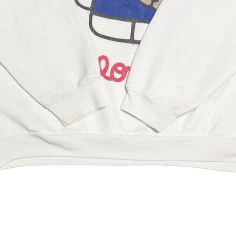 【USED】90's Sanrio Smiles Hello Kitty Oversized Graphic Sweatshirt