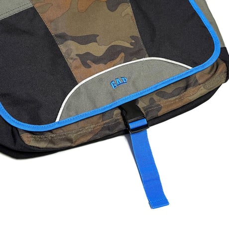【USED】00's GAP Kids Camouflage Messenger Bag