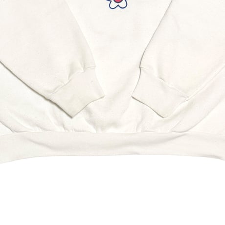 【USED】90's Sanrio Smiles Hello Kitty Three-Pose Graphic Oversized Sweatshirt