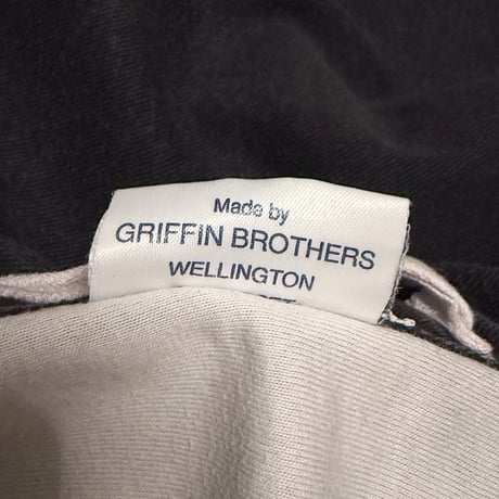 【USED】90's PLUNKETT Embroidered Cotton Drill School Top Made in UK