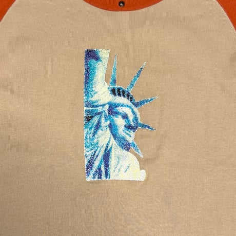【USED】00's Levi’s RED TAB Rhinestone Statue of Liberty Raglan Long Sleeve T-shirt
