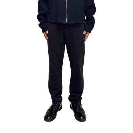 【USED】1017 ALYX 9SM 21AW–22SS Studded Destroyed Sweat Track Pants Black
