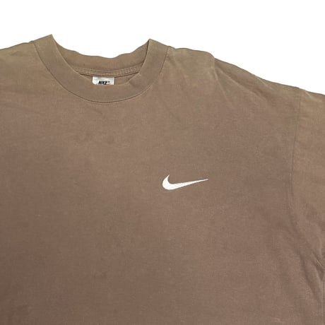 【USED】90's EURO NIKE Embroidered Swoosh Logo T-shirt Brown Beige