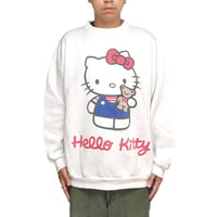 【USED】90's Sanrio Smiles Hello Kitty Oversized Graphic Sweatshirt