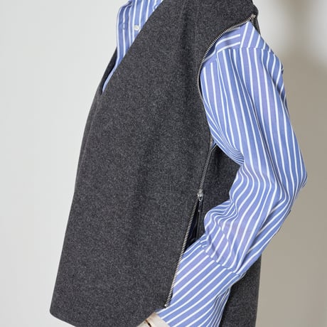 【CHIGNON】[1865-303KK] WﾌｪｲｽZIPﾍﾞｽﾄ
