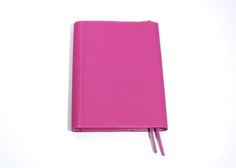 手帳カバー［A5/ほぼ日手帳カズンサイズ］T890　フューシャピンク/チョコレートブラウン