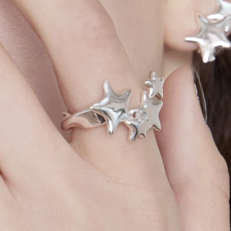 Stella ring