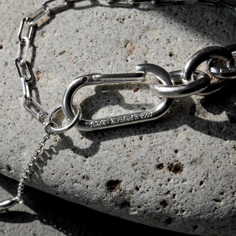 Raw edge clip bracelet