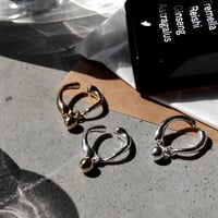 Frequency plain cuff ring