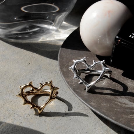 Raw edge heart ring