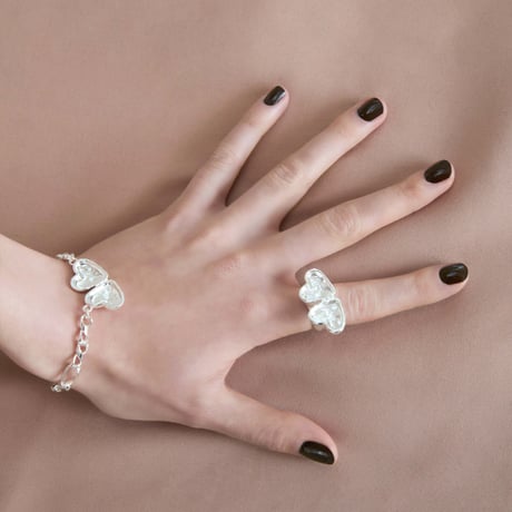 Locket heart ring