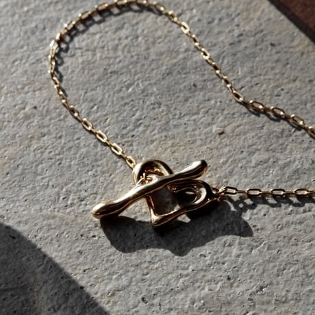 norme heart frame bracelet / SV925＋Gold Plated