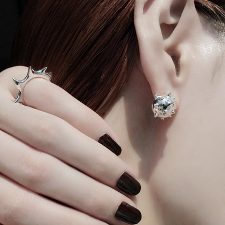 Raw edge pierce