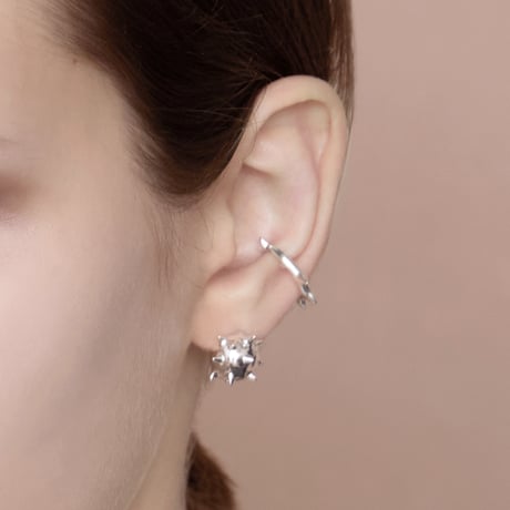 Raw edge earcuff