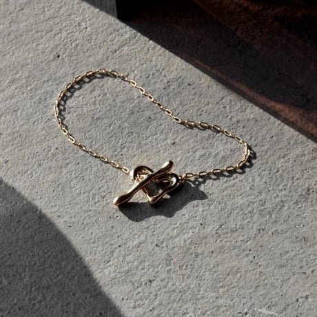 norme heart frame bracelet / SV925＋Gold Plated