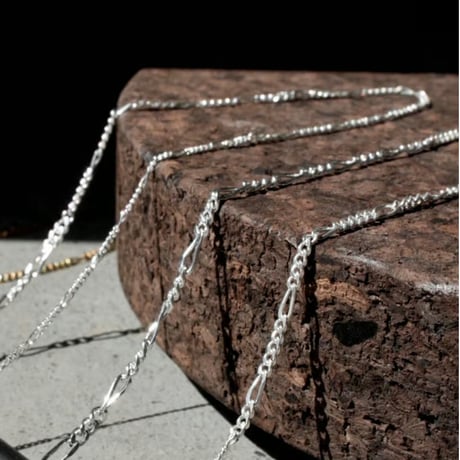Raw edge heart lariat