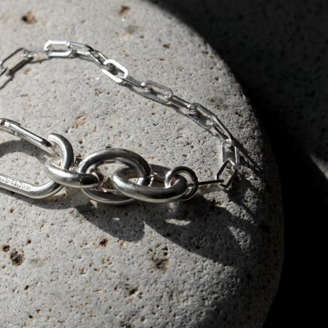 Raw edge clip bracelet