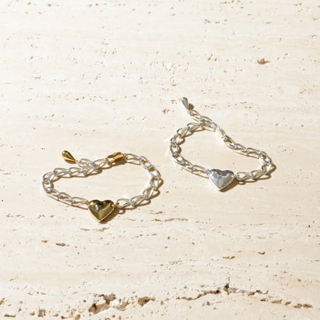 Single heart bracelet