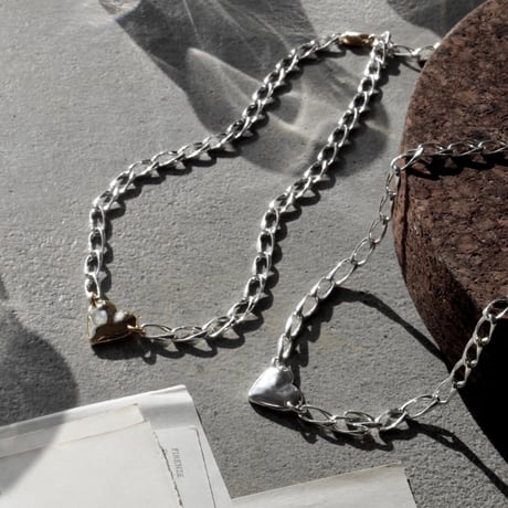 Single heart necklace