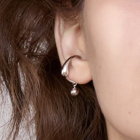 Frequency plain cuff ring