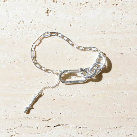 Raw edge clip bracelet