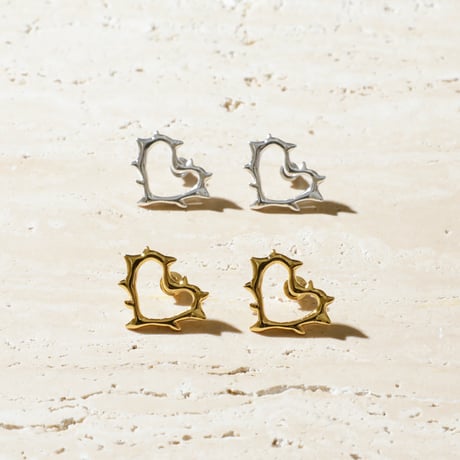 Raw edge heart pierce