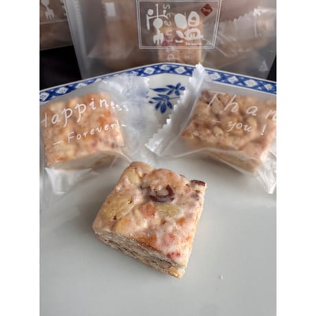 ＜＜新＞＞【香港☆ 常温】拿破崙邊角＜雪花酥＞お得に小分け！  /  鬆軟酥脆さくさくほろほろの軽い感触　#6072911N