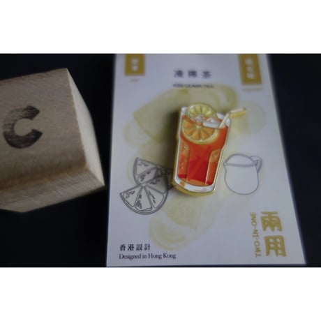 オススメ【香港☆Kongifts】襟章＆磁石貼  / とても丁寧なお仕事と完成度です  「４種類のピンズ」 #6082910N