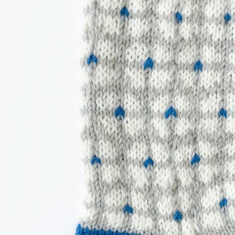 3 Colors Knitting「雪の華の編み込みソックス」糸キット/ B95-J