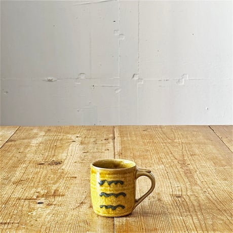 slip works 今津加奈　コーヒーカップ 黄ヨコナミ