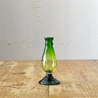 村松 学　スリム一輪挿し　緑×緑