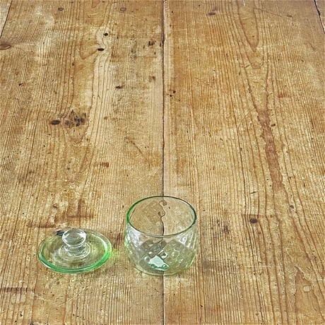 村松 学　蓋物 網目 淡緑