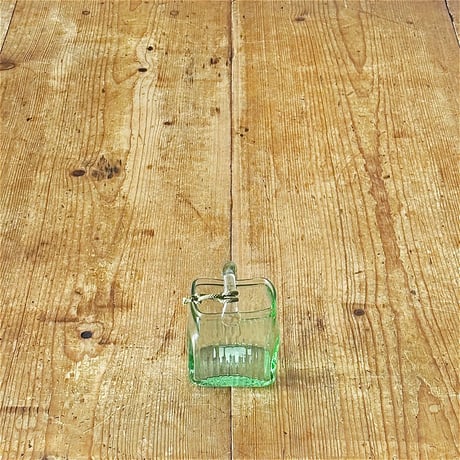 村松 学　カゴ型花器（掛け置き両用）淡緑