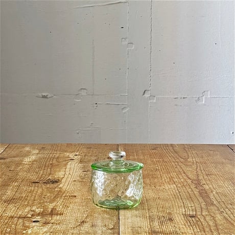 村松 学　蓋物 網目 淡緑