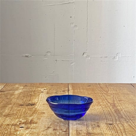 村松 学　六角輪花鉢　青