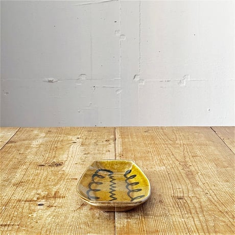 slip works 今津加奈　 舟形皿 小　Yellow ②