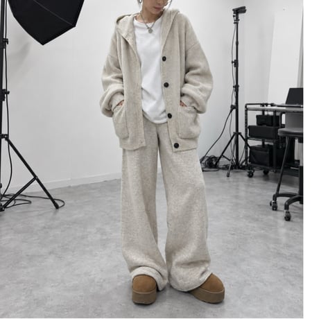 フーディーニットSET UP【LIGHT BEIGE】