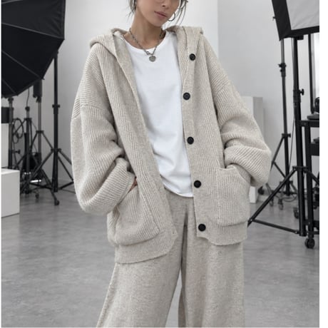 フーディーニットSET UP【LIGHT BEIGE】