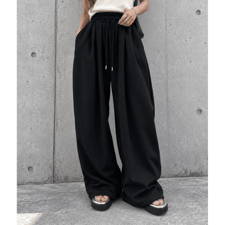 タックワイドスウェットパンツ 【BLACK】