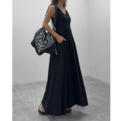 タックフレアワンピース 【BLACK】