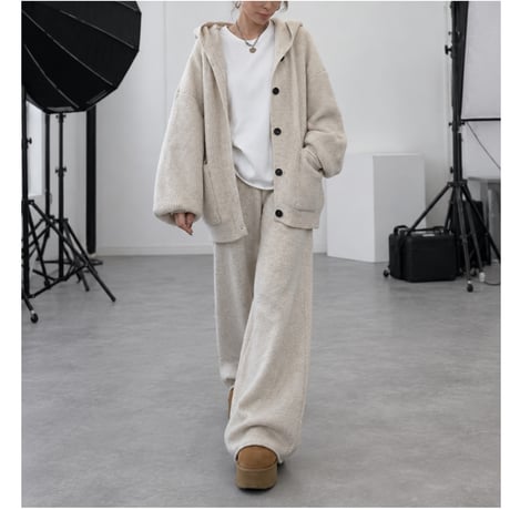 フーディーニットSET UP【LIGHT BEIGE】
