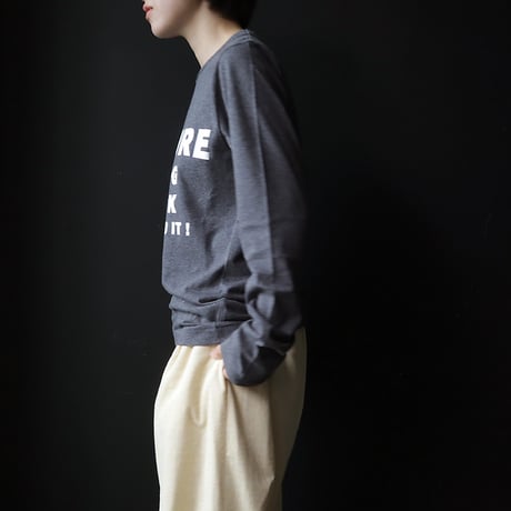 R&D.M.Co- TRESURE HUNTING L/T-shirt (white/charcoalgray)