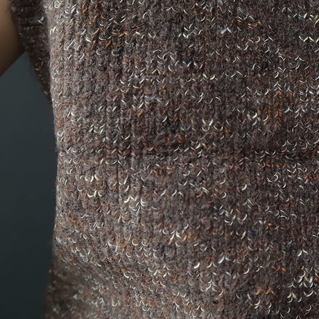 ànuke nep knit vest (brown)