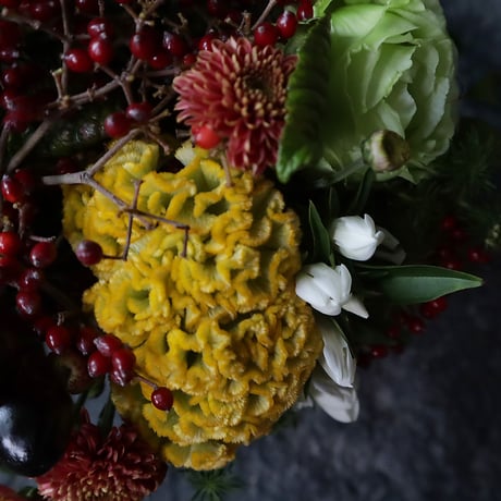 season flower arrangement 2026 autumn