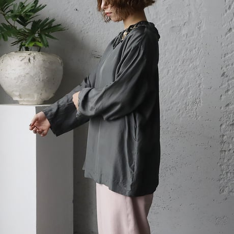 TOWAVASE Volant bijou blouse (darkgray)
